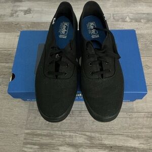 KEDS Dream Foam Black Lace Up Canvas Sneakers